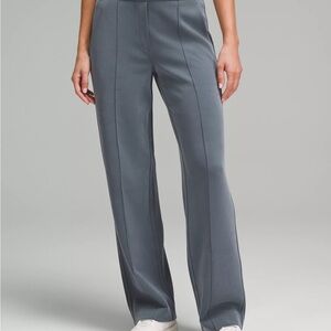 Lululemon Athletica Women's Softstreme Pintuck Pant